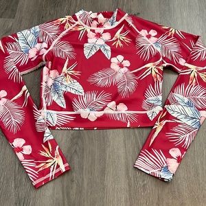 Swimming top . Size L